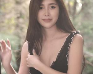 [Feilin嗲囡囡]HD视频2016.08.19 NO.029 方绮言Ayaka