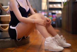 [Feilin嗲囡囡]HD视频2017.06.29 NO.063 慕羽茜