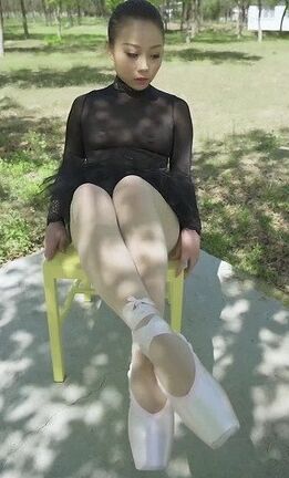  [妖精社视频]2020.06.22 H2019 《柒子-林中一字马》