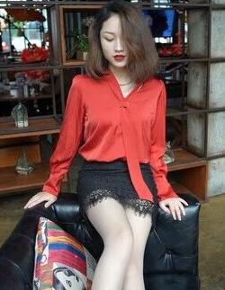 壹吻映画 YW019《辣辣·火红咖啡厅》