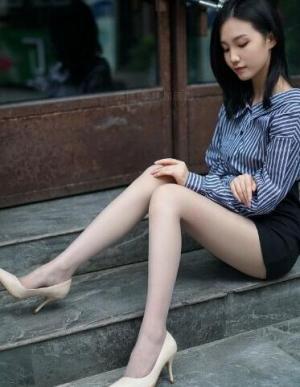  学妹加速跑 XM094《无价之腿-腿腿》