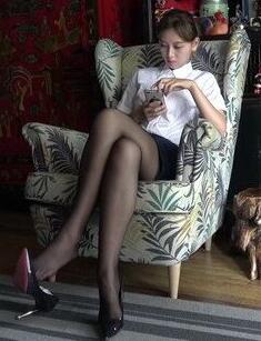  品多多 K&M NO.002 超美足模秀黑丝美脚高清特写镜头