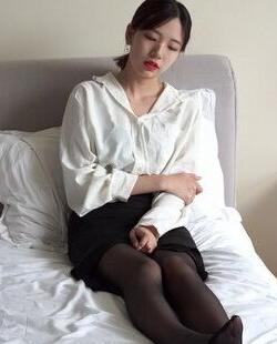 [BoBoSocks袜啵啵]4K《小甜豆-OL制服、高跟鞋、黑丝》