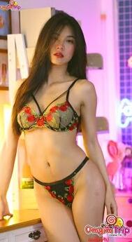 LollipopTrip model Maeylin