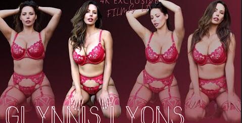 华丽的Glynnis Lyons泳装模特