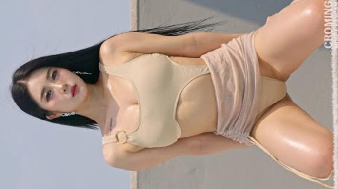 BOMI BOMI  GIRL CRUSH 第三件衣服2  20230513 UMC X FANCOO GIRL CRUSH SHOW "BIKINI FLUX"直拍4K MODEL fancam