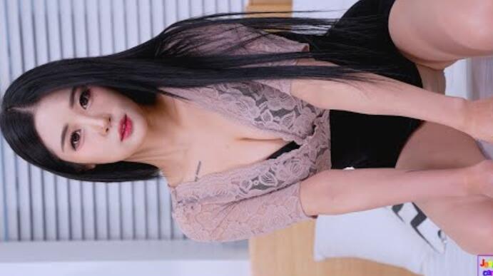 BOMI│││_bomi││230507(2630507)将拍摄黑色长发清纯性感~