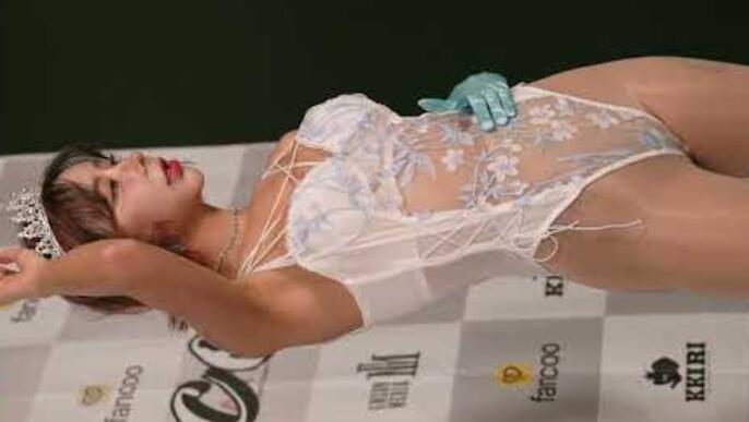 在runway拍照时“这天真的很开心~”