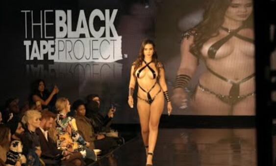 纽约时装周最佳:黑色胶带项目|纽约时装周2023