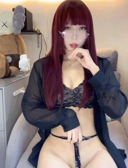  Money冷冷 - 黑衬衫