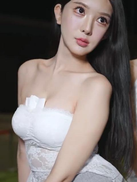 2025深圳国际汽车改装展 妍熙直拍 8