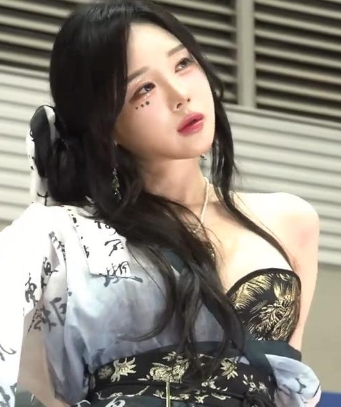 Hari Ban반하리赛道版首秀！2025韩国Auto Salon性能猛兽登场