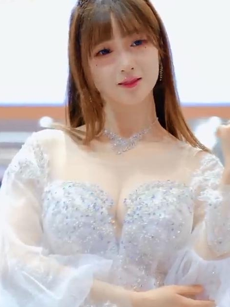 AUTO SHANGHAI 2025 上海车展 玉儿 1