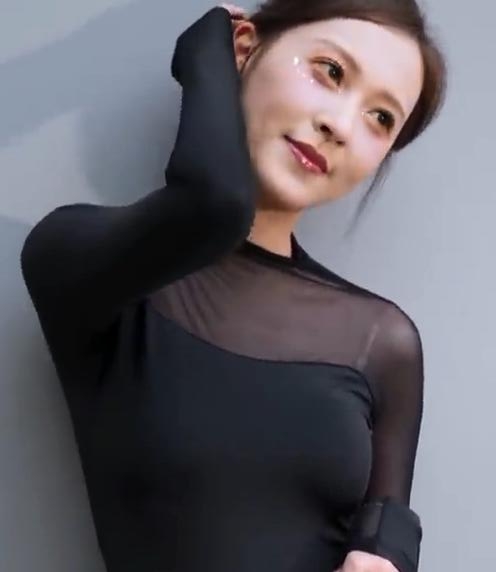 2024 粤港澳大湾区车展 车模 小龙鼠 19